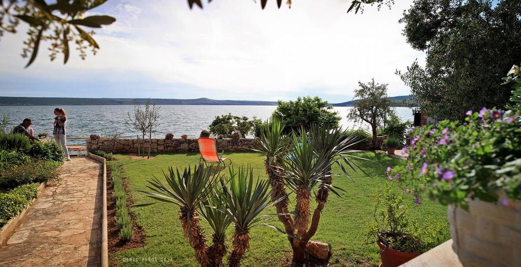 Apartman Mare Maslenica Esterno foto